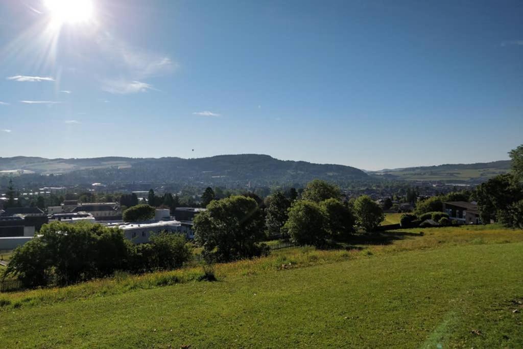 Holiday Accommodation Perth Scotland - Oakview Bagian luar foto